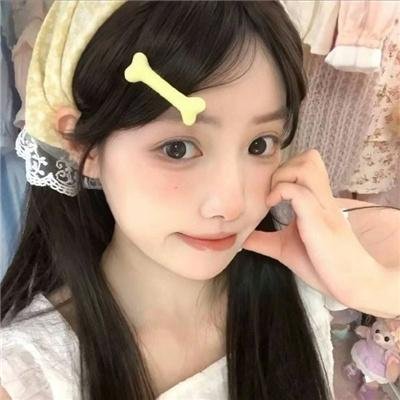 波丽士很忙